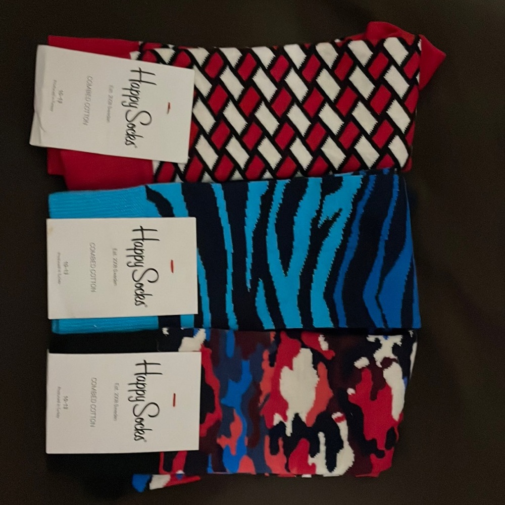 Happy Socks (3) Size 10-13 combed cotton, new with tag.     cc